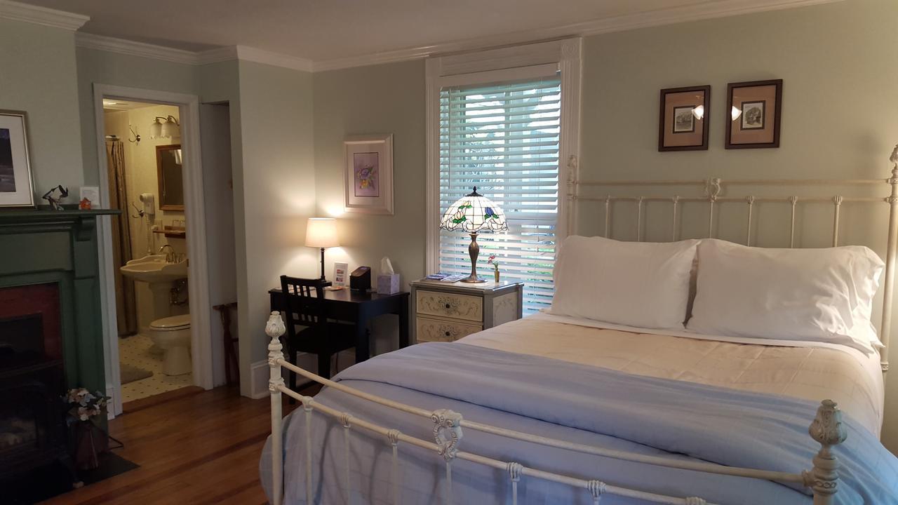 Hummingbird Inn Goshen Bagian luar foto