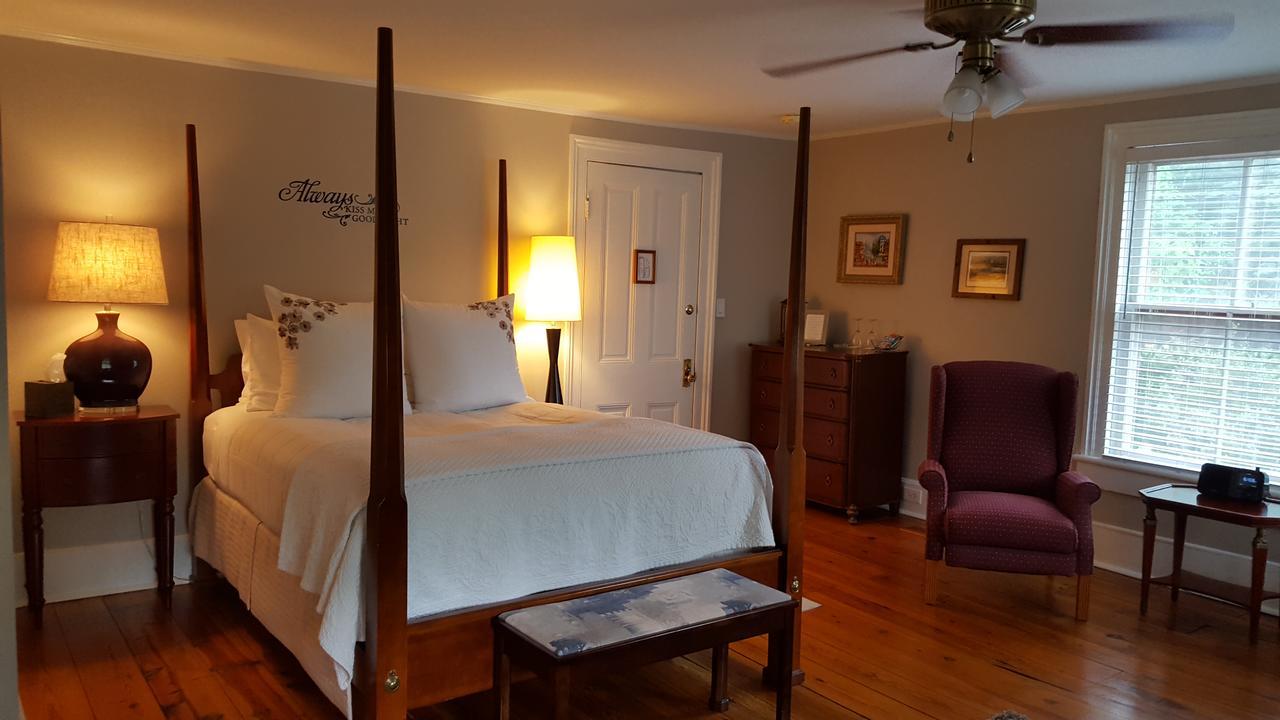 Hummingbird Inn Goshen Bagian luar foto