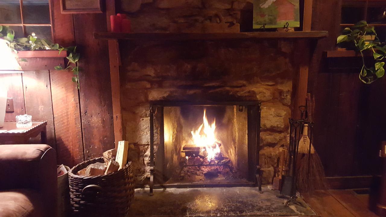 Hummingbird Inn Goshen Bagian luar foto