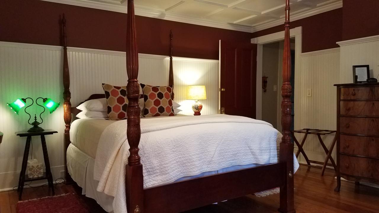 Hummingbird Inn Goshen Bagian luar foto